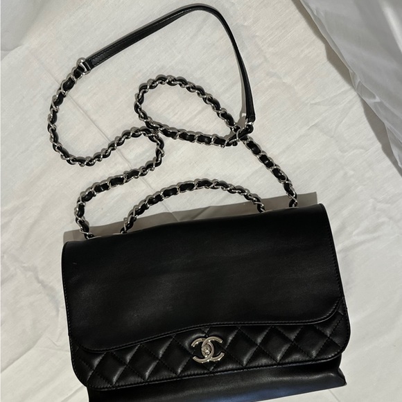 CHANEL TRAMASSO TIMELESS FLAP - Picture 7 of 12